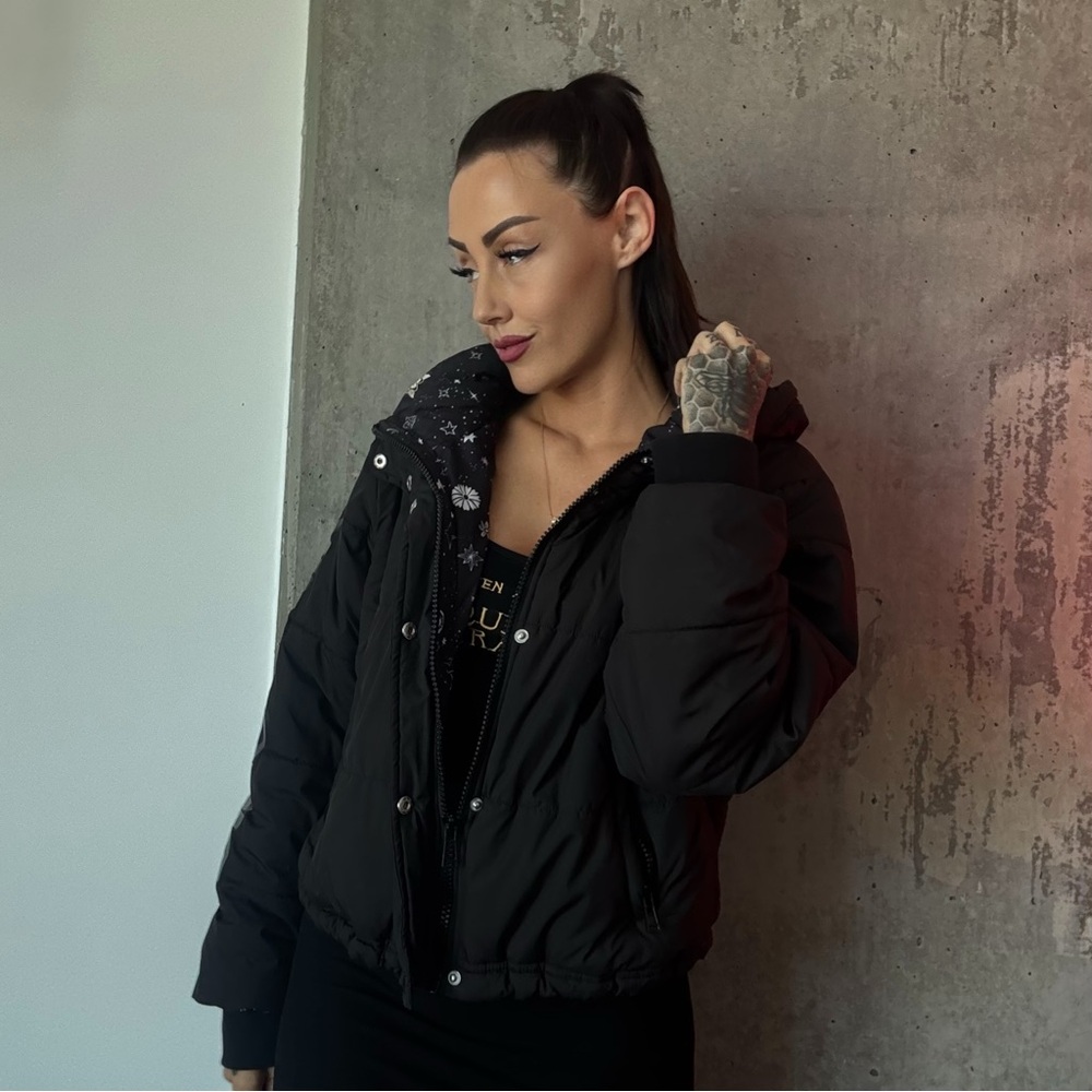 Women's Black Puffer Jacket